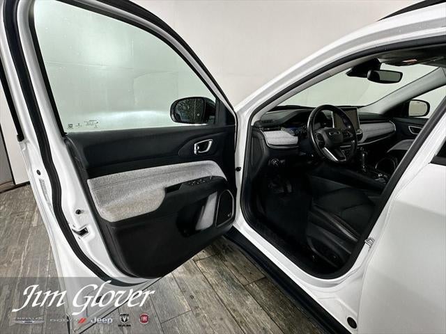 2022 Jeep Compass Latitude Lux 4x4