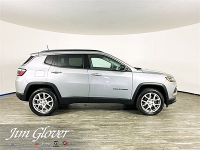 2022 Jeep Compass Latitude Lux 4x4