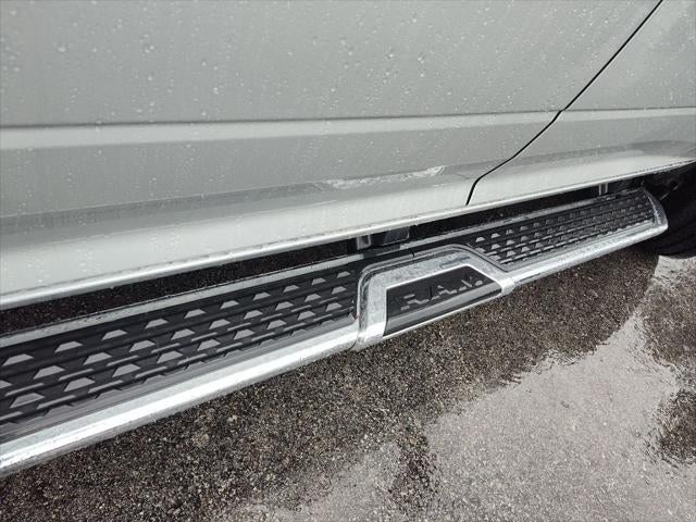 2026 RAM 3500 Laramie Crew Cab 4x4 8' Box