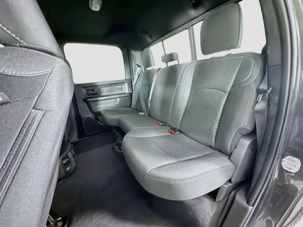 2025 RAM 2500 Tradesman Crew Cab 4x4 6'4' Box
