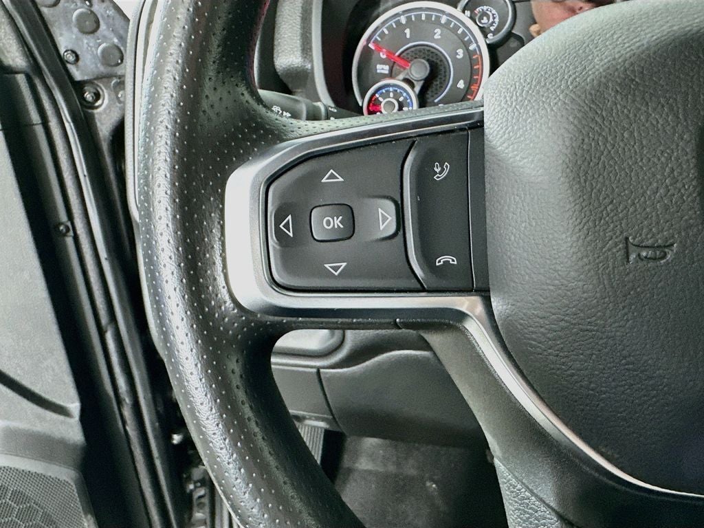 2025 RAM 2500 Tradesman Crew Cab 4x4 6'4' Box
