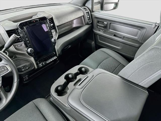 2025 RAM 2500 Tradesman Crew Cab 4x4 6'4' Box