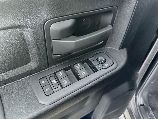 2025 RAM 2500 Tradesman Crew Cab 4x4 6'4' Box