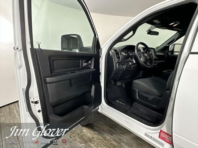 2024 RAM 3500 Tradesman Crew Cab 4x4 8' Box