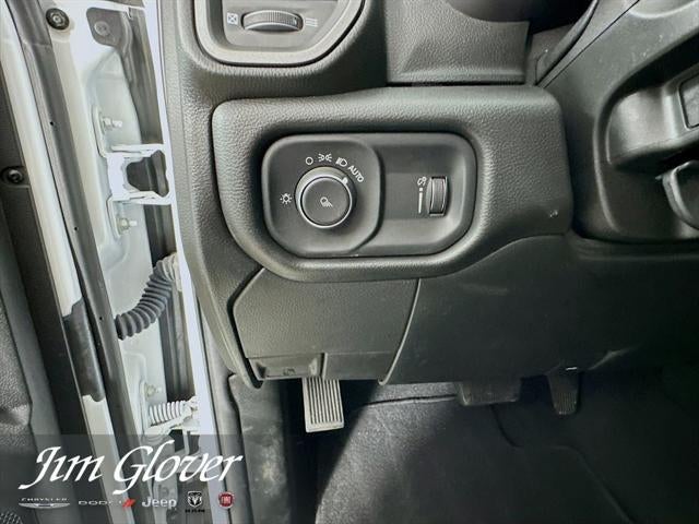 2024 RAM 3500 Tradesman Crew Cab 4x4 8' Box