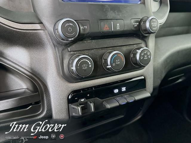 2024 RAM 3500 Tradesman Crew Cab 4x4 8' Box