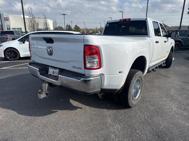 2022 RAM 3500 Tradesman Crew Cab 4x4 8' Box
