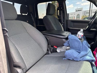 2023 RAM 3500 Tradesman Crew Cab 4x4 8' Box
