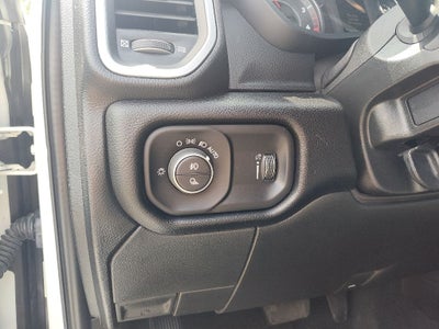 2024 RAM 3500 Big Horn Crew Cab 4x4 8' Box