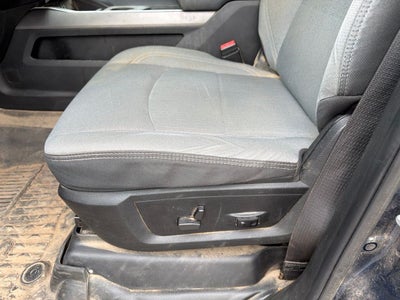 2022 RAM 3500 Big Horn Crew Cab 4x4 8' Box
