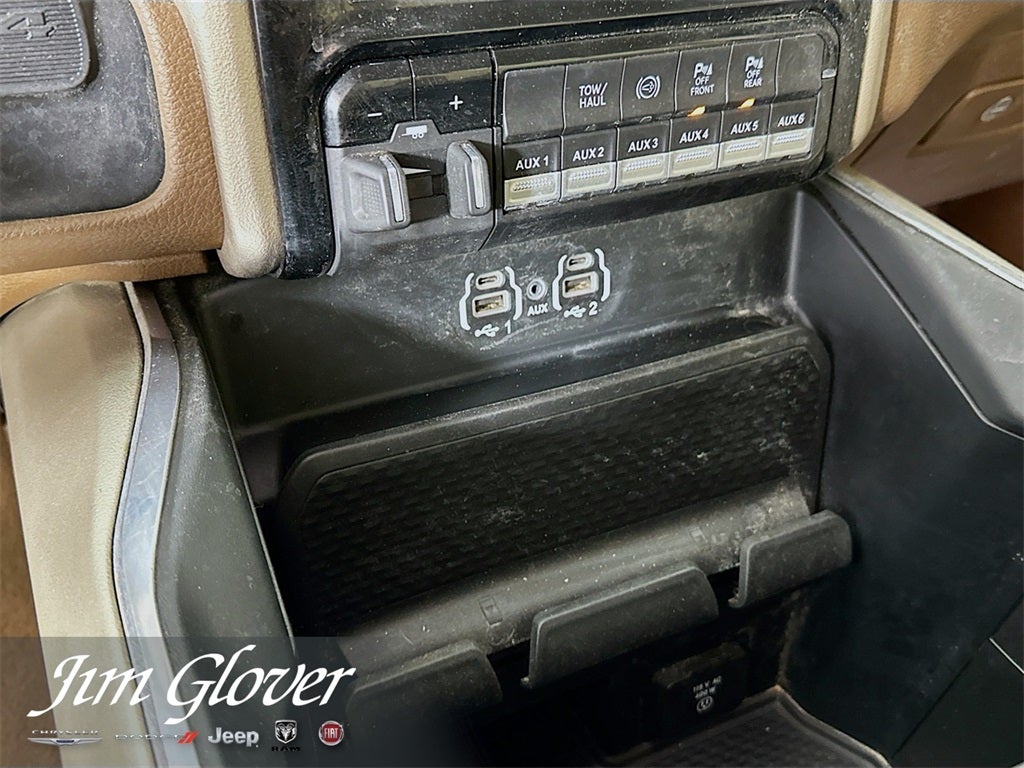 2022 RAM 3500 Laramie Crew Cab 4x4 8' Box