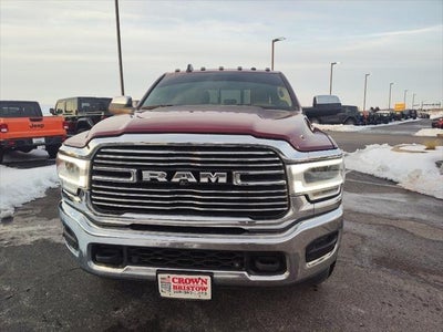 2022 RAM 3500 Laramie Crew Cab 4x4 8' Box