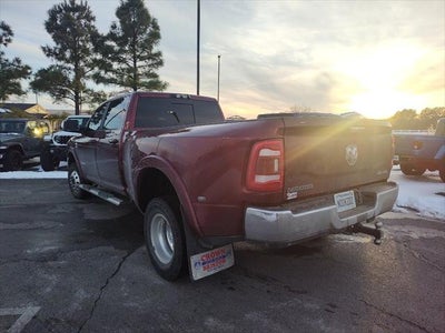 2022 RAM 3500 Laramie Crew Cab 4x4 8' Box