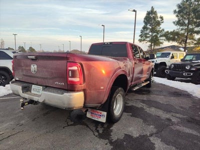 2022 RAM 3500 Laramie Crew Cab 4x4 8' Box