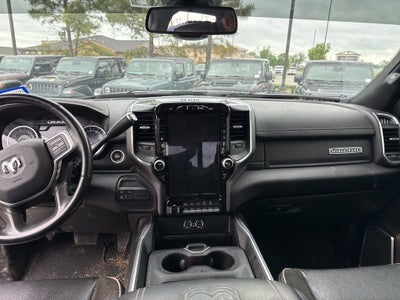 2022 RAM 3500 Laramie Crew Cab 4x4 8' Box