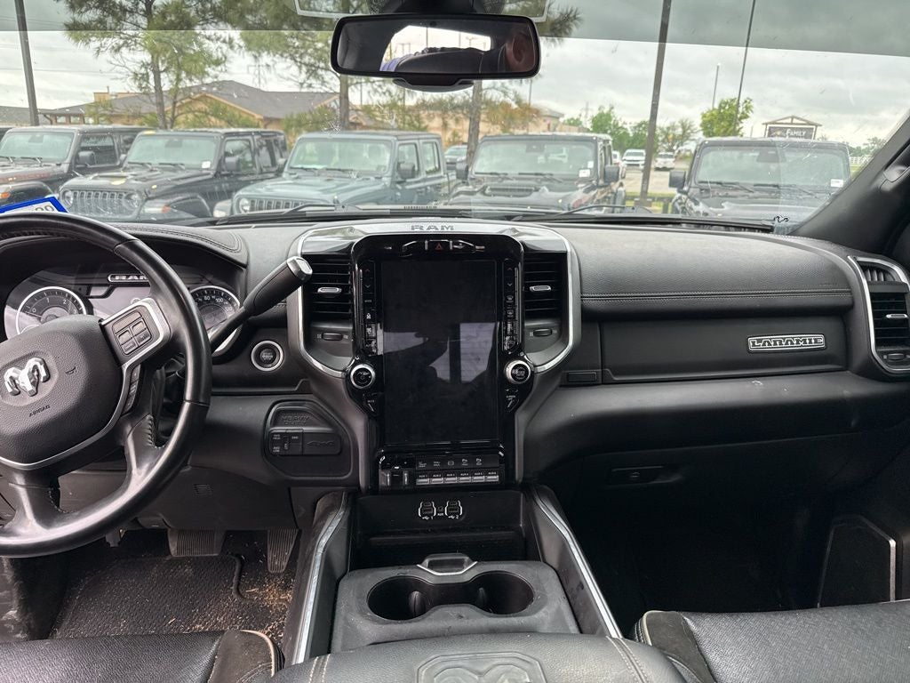 2022 RAM 3500 Laramie Crew Cab 4x4 8' Box