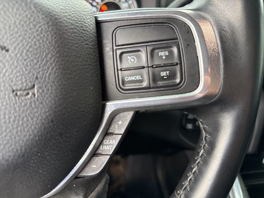 2022 RAM 3500 Laramie Crew Cab 4x4 8' Box