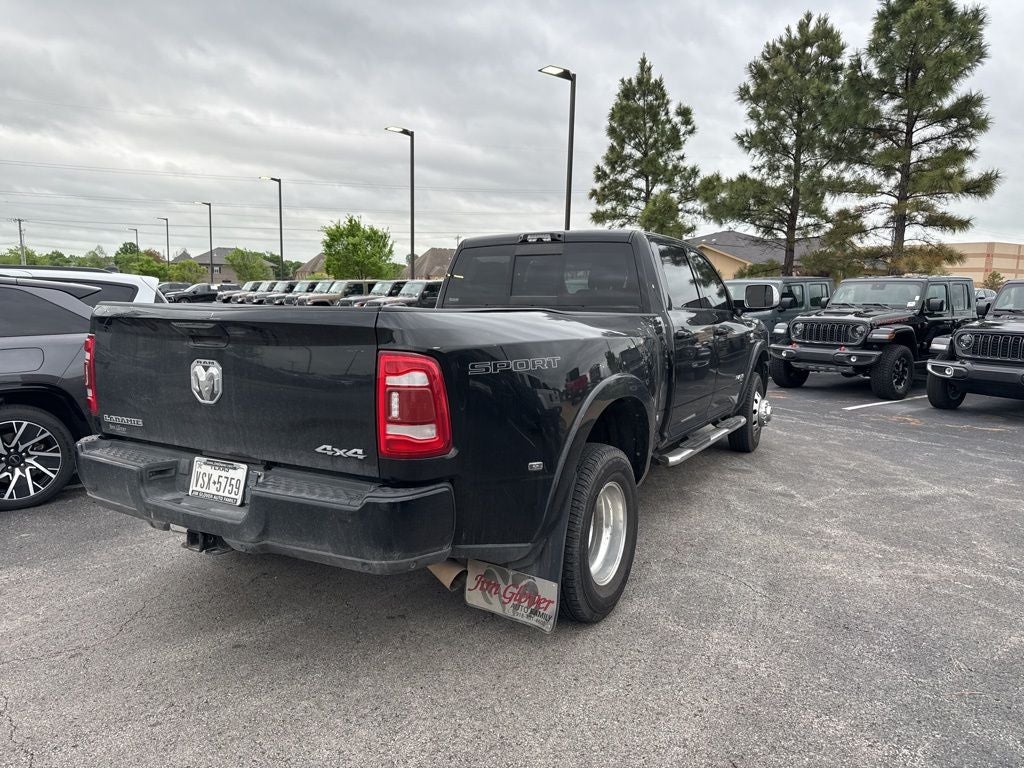 2022 RAM 3500 Laramie Crew Cab 4x4 8' Box