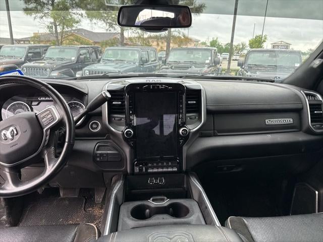 2022 RAM 3500 Laramie Crew Cab 4x4 8' Box
