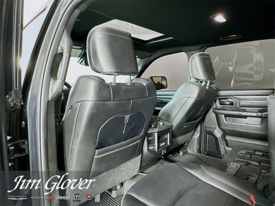 2022 RAM 3500 Limited Crew Cab 4x4 8' Box