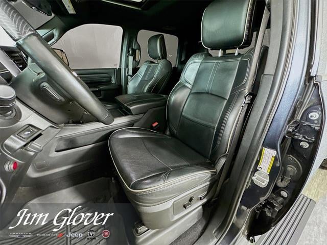 2022 RAM 3500 Limited Crew Cab 4x4 8' Box