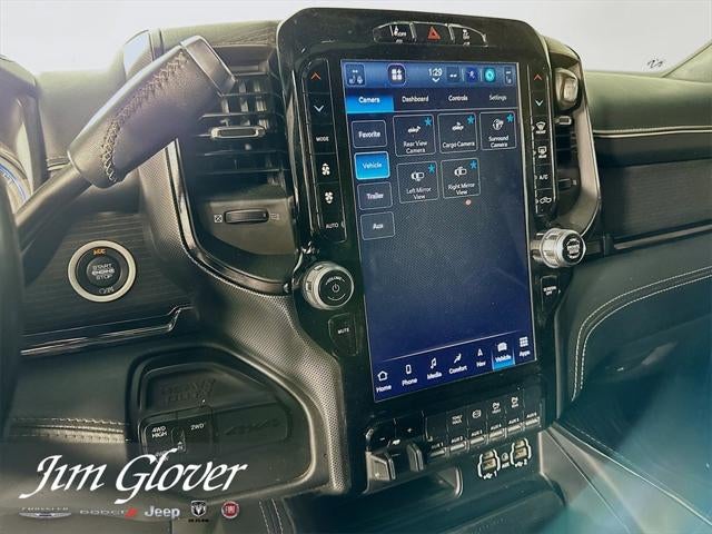 2022 RAM 3500 Limited Crew Cab 4x4 8' Box