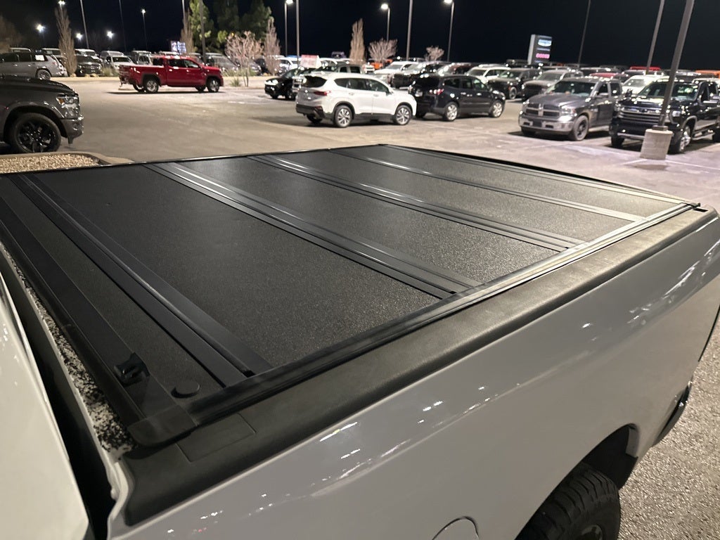 2017 RAM 1500 Tradesman Regular Cab 4x2 6'4' Box