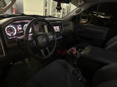 2017 RAM 1500 Tradesman Regular Cab 4x2 6'4' Box