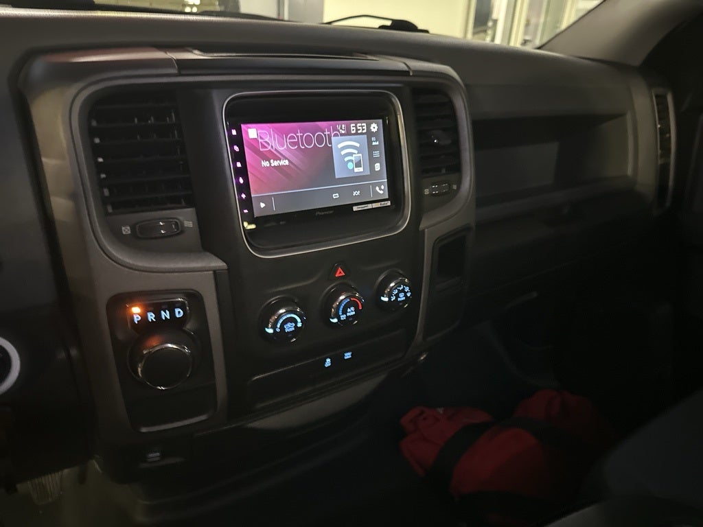 2017 RAM 1500 Tradesman Regular Cab 4x2 6'4' Box
