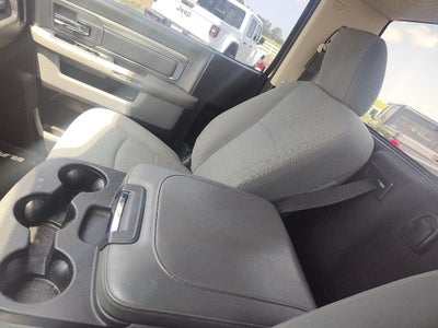 2019 RAM 1500 Classic Tradesman Regular Cab 4x2 6'4' Box