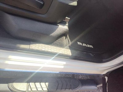 2019 RAM 1500 Classic Tradesman Regular Cab 4x2 6'4' Box