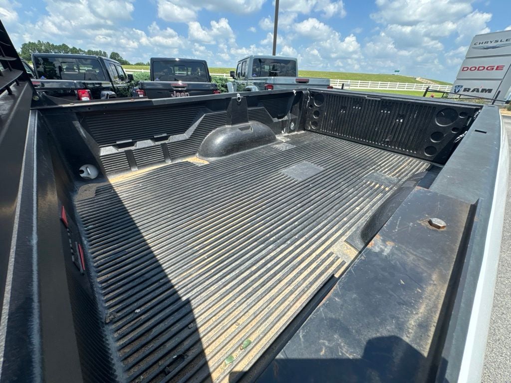 2017 RAM 1500 Tradesman Regular Cab 4x2 8' Box