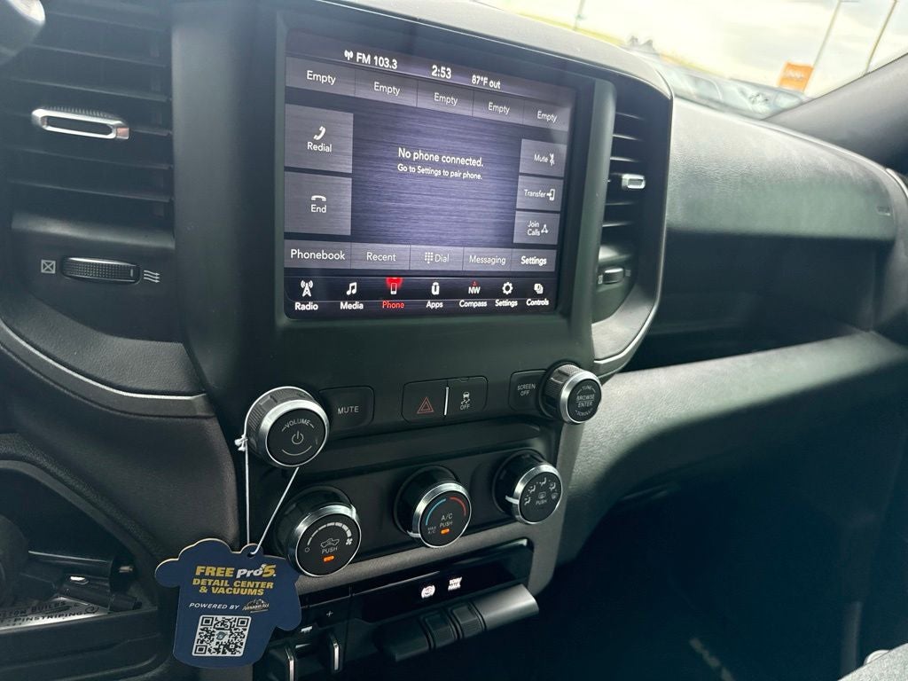 2021 RAM 2500 Tradesman Crew Cab 4x4 6'4' Box