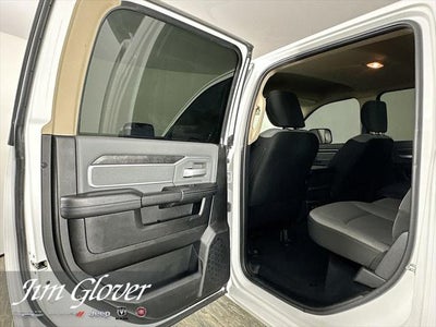 2020 RAM 2500 Big Horn Crew Cab 4x4 6'4' Box