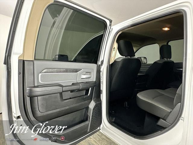 2020 RAM 2500 Big Horn Crew Cab 4x4 6'4' Box