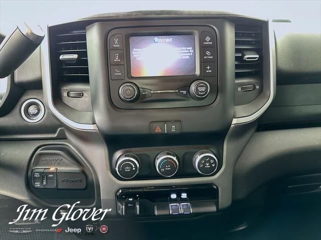 2020 RAM 2500 Big Horn Crew Cab 4x4 6'4' Box