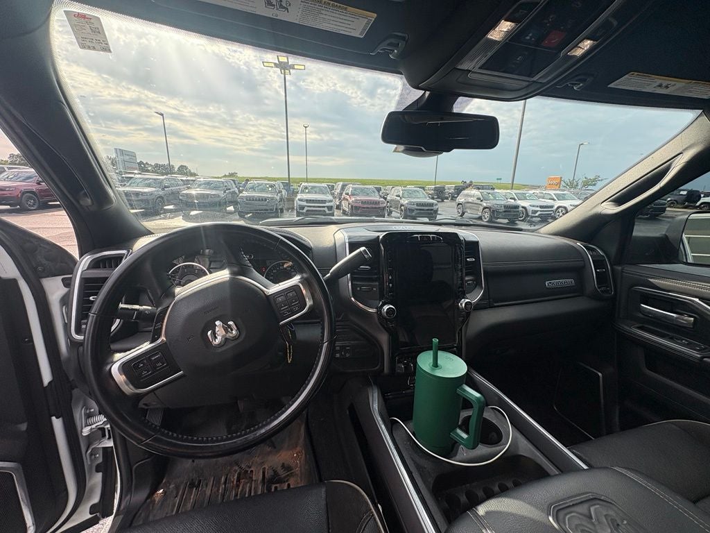 2022 RAM 2500 Laramie Crew Cab 4x4 6'4' Box