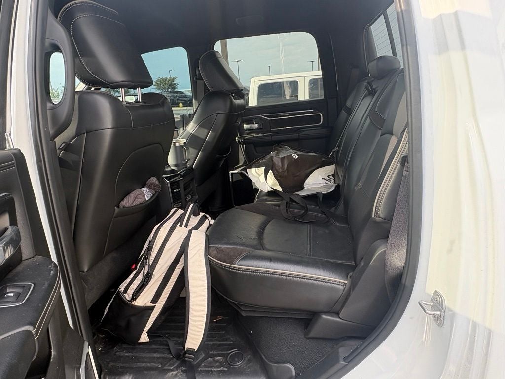 2022 RAM 2500 Laramie Crew Cab 4x4 6'4' Box