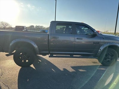 2017 RAM 2500 Laramie Crew Cab 4x4 6'4' Box