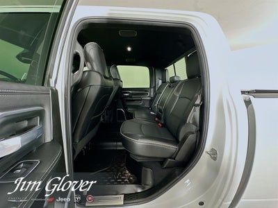 2020 RAM 2500 Laramie Crew Cab 4x4 6'4' Box