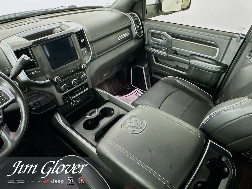 2020 RAM 2500 Laramie Crew Cab 4x4 6'4' Box