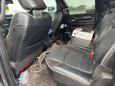 2022 RAM 2500 Laramie Crew Cab 4x4 6'4' Box