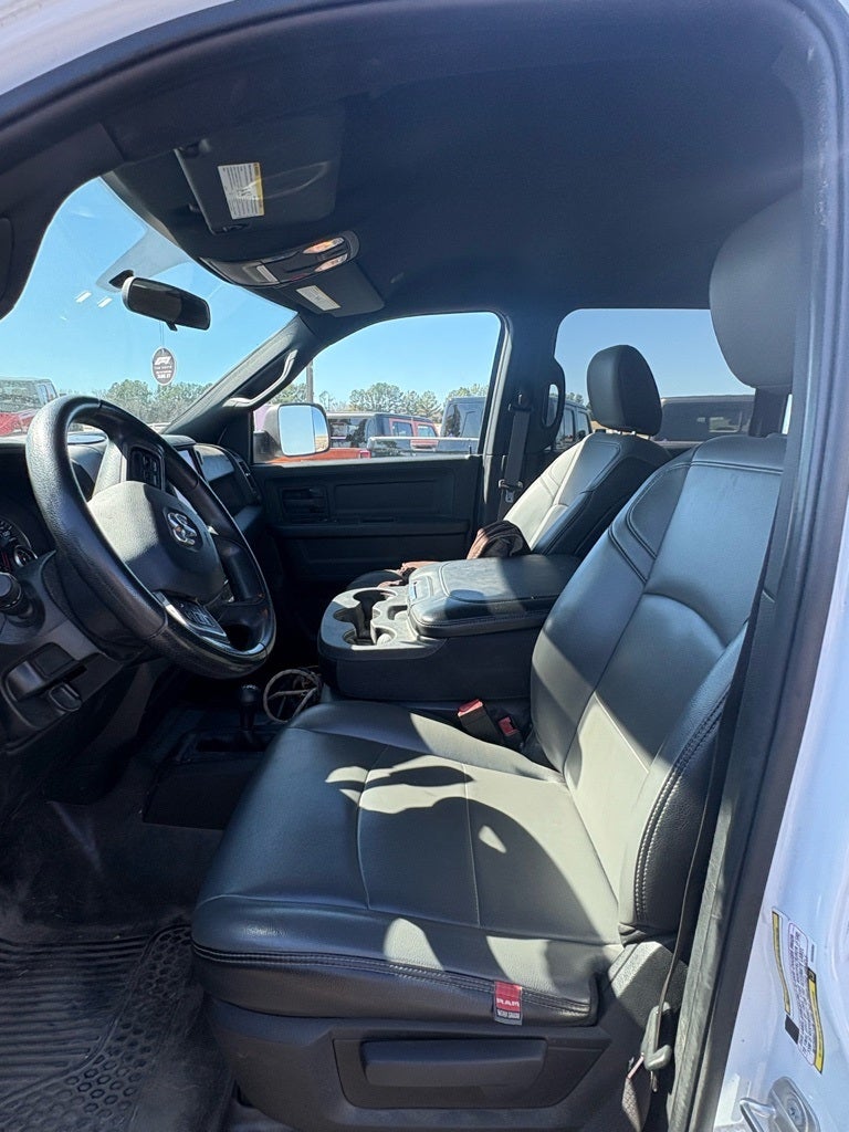 2022 RAM 5500HD Tradesman/SLT/Laramie/Limited