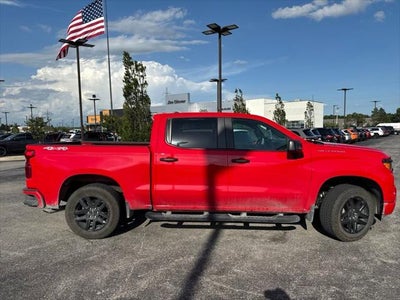 2026 Chevrolet Silverado 1500 4WD Crew Cab Short Bed Custom