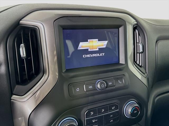 2026 Chevrolet Silverado 1500 4WD Crew Cab Short Bed Custom