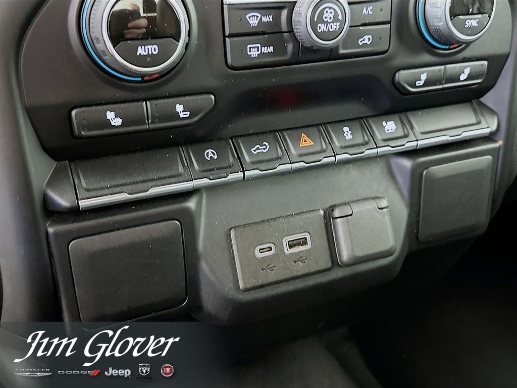 2022 Chevrolet Silverado 1500 LTD 4WD Crew Cab Short Bed LT with 2FL