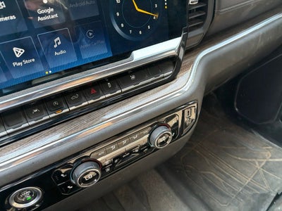2023 Chevrolet Silverado 1500 4WD Crew Cab Standard Bed LT