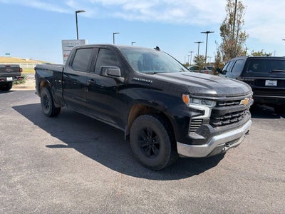 2023 Chevrolet Silverado 1500 4WD Crew Cab Standard Bed LT
