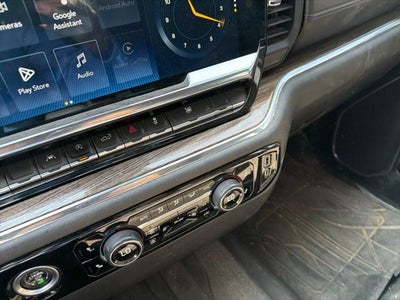 2023 Chevrolet Silverado 1500 4WD Crew Cab Standard Bed LT