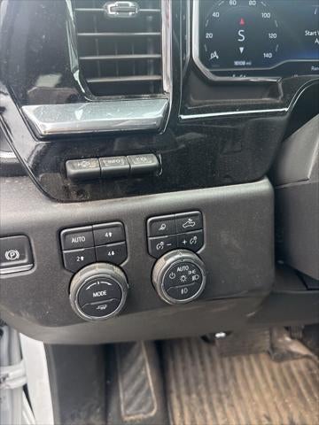 2025 Chevrolet Silverado 1500 4WD Crew Cab Short Bed LTZ